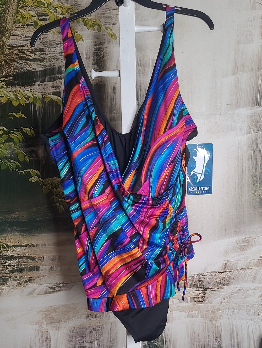 New with tags! Great Lengths Womens 24 Colorful one piece swim suit side ruche